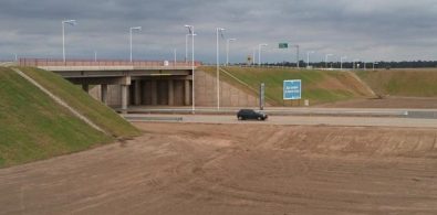 AUTOPISTA. Puente intersección con Ruta E-59